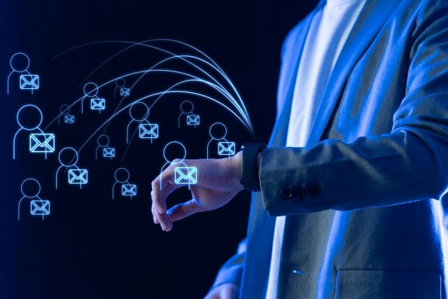 ロボットと共に進化する食事配達最前線と未来社会への新たな扉