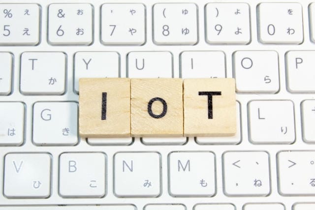 食と未来をつなぐ最先端配達ロボットが変える日常と新たな暮らしのかたち