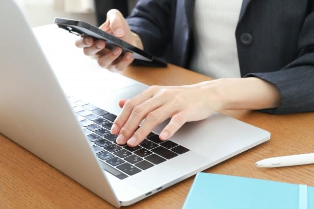 配達ロボットが切り拓く未来型ライフスタイルと食の新しいインフラ