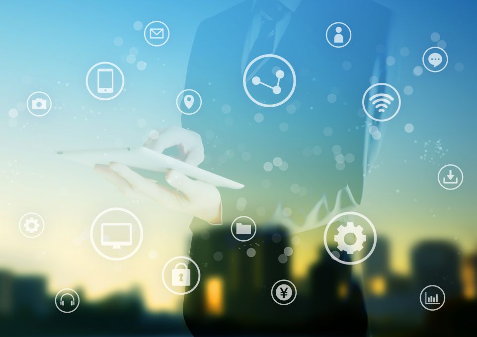 ロボットが拓く新時代の配達と食事サービスの未来像