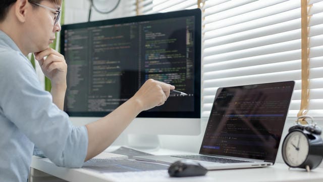 ロボットが変える食文化の未来配達が紡ぐ新たな都市と暮らしの物語